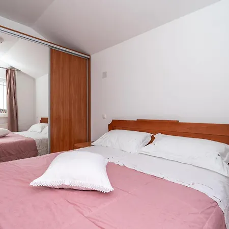 Gorgeous In With Wifi Apartment Biograd Na Moru